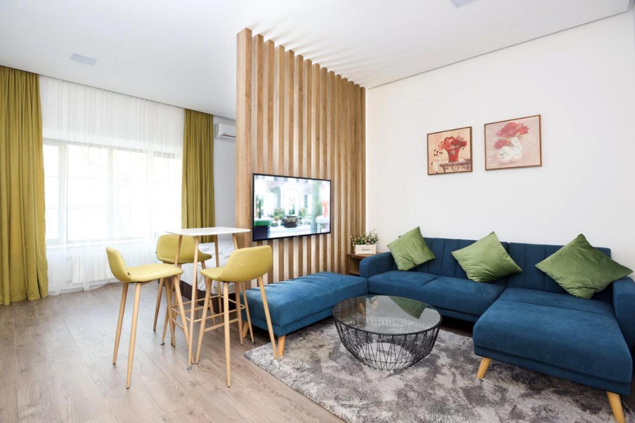 Stay Inn-Apartments On Abovyan 32 Jereván Kültér fotó