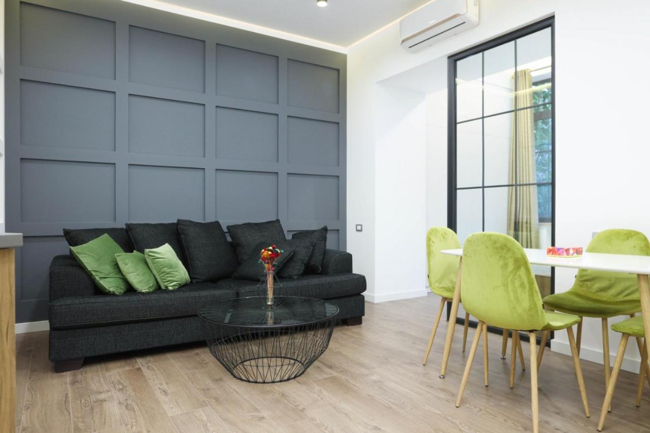 Stay Inn-Apartments On Abovyan 32 Jereván Kültér fotó
